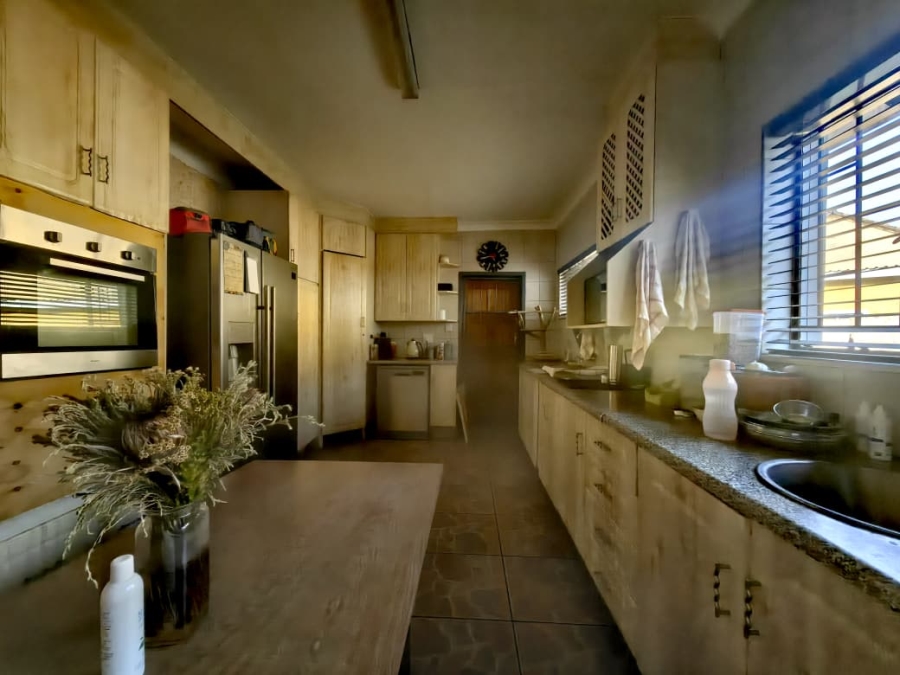 4 Bedroom Property for Sale in Protea Park North West